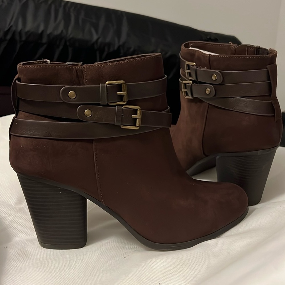 Sz 11 women’s torrid booties
